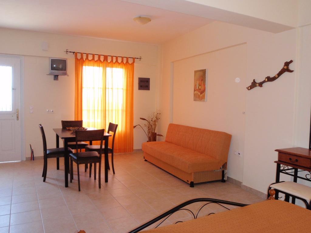 Afroksilia Appartement Katouna Buitenkant foto