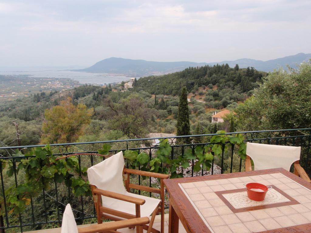 Afroksilia Appartement Katouna Buitenkant foto